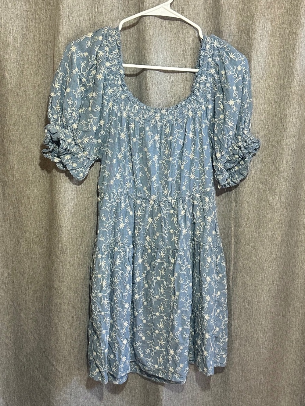 Old Navy Blue Floral Embroidered Puff Sleeve Babydoll Mini Dress - Small